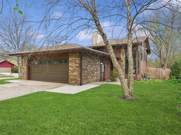 4557 50th St, Des Moines, IA 50310