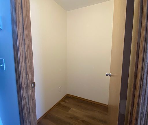 3rd image of 9318 106th Ave