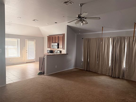 2nd image of 705 Bamboo Dr