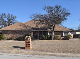 721 Queensway Rd, Willow Park, TX 76087