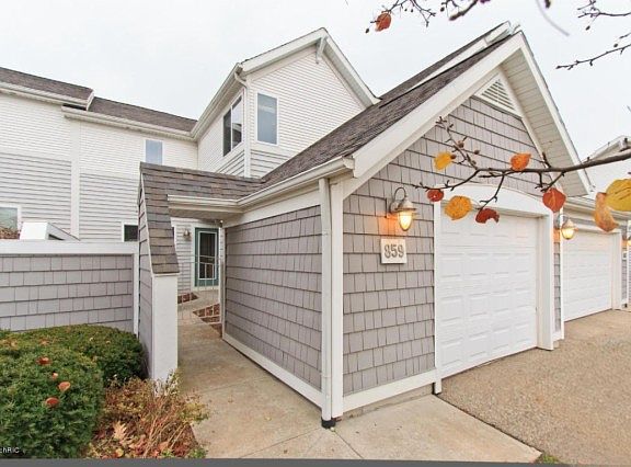 2nd image of 859 Pinnacle Run Dr SE