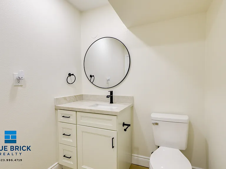 1405 N Normandie Ave #102 — Photo 9