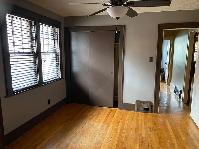 4301 Barker Ave — Photo 12
