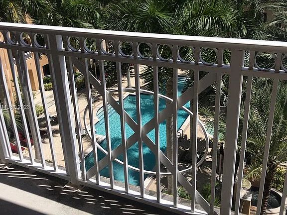 4th image of 3001 NE 185th St APT 534