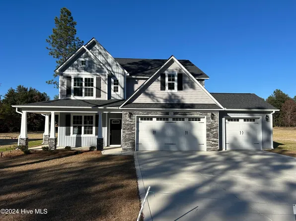 803 Winds Way, Aberdeen, NC 28315