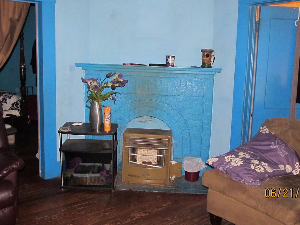 2nd image of 507 W Page Ave