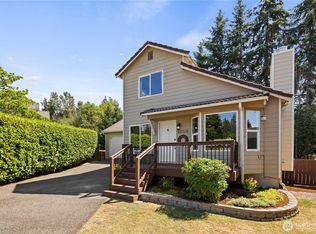 25016 222nd Ct SE, Maple Valley, WA 98038