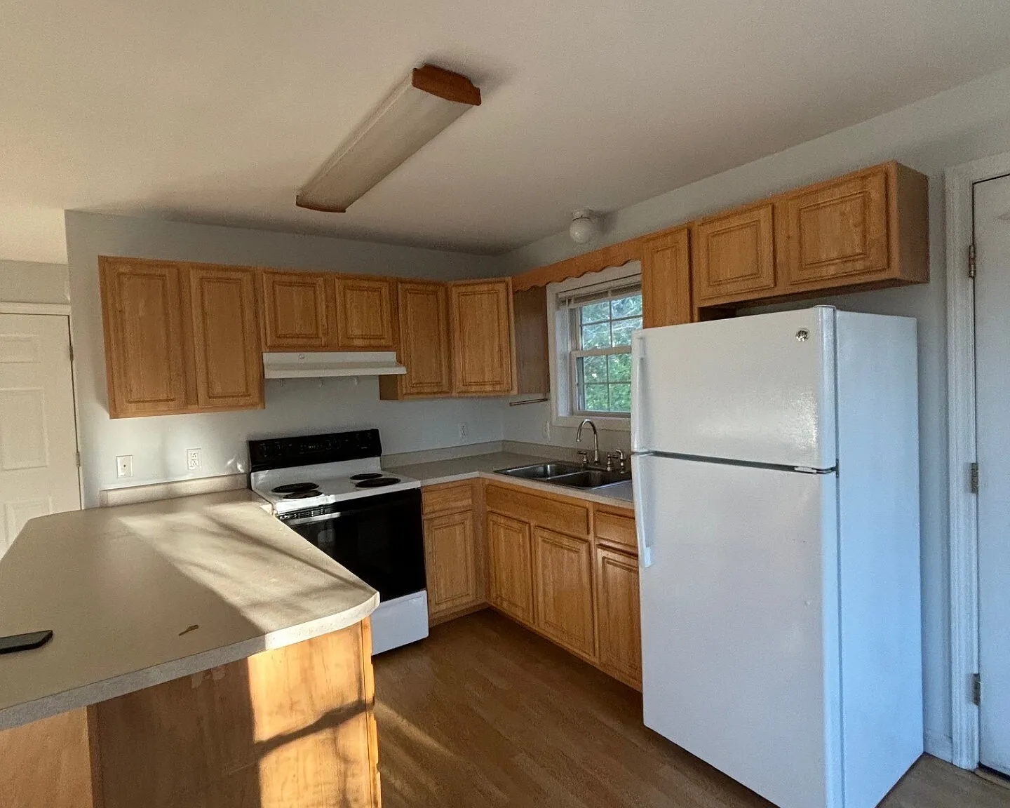 82 Fieldstone Drive - D — Photo 2