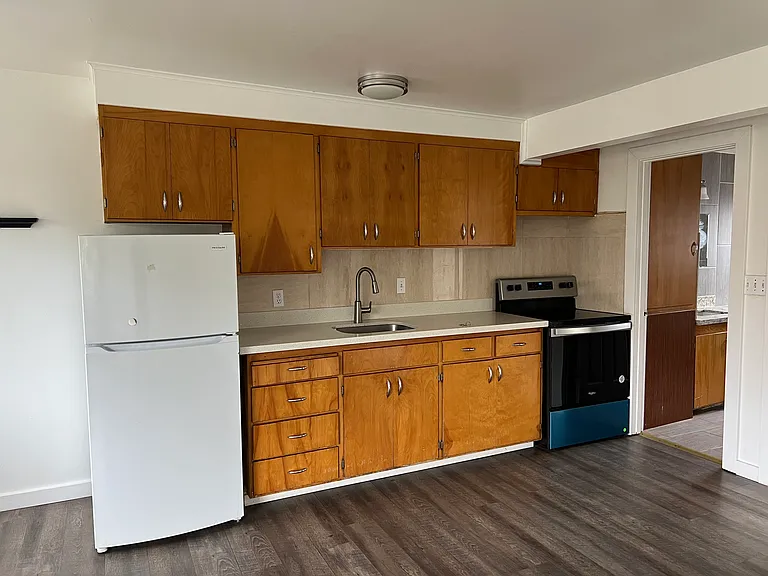 1010 N 1st St #5 — Photo 2