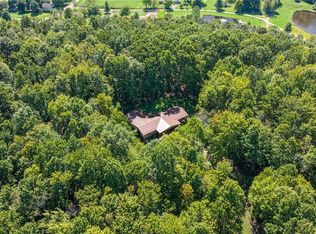 2038 Oldtown Valley Rd SE, New Philadelphia, OH 44663