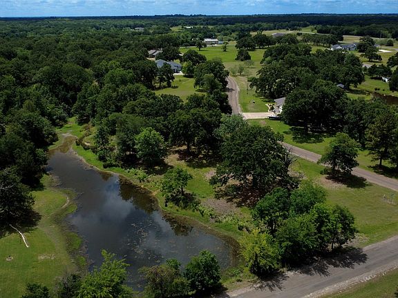 3rd image of 1-2 Clark Dr