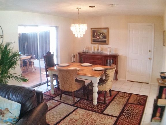 4th image of 6224 Saint Andrews Cir N