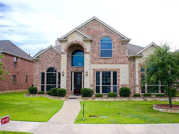 2nd image of 1411 Plum Valley Dr