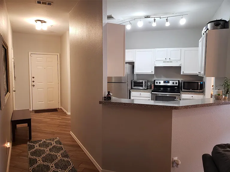 2825 Reagan St #D — Photo 8