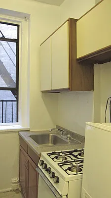 Rented by Bohemia Realty Group | media 8