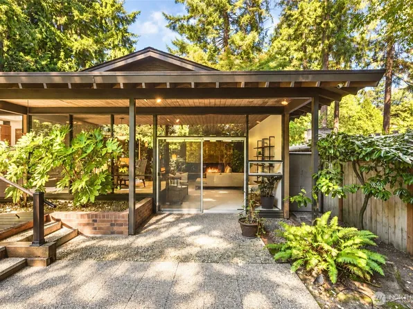 7443 NE 123rd Place, Kirkland, WA 98034