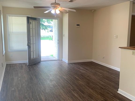 5th image of 1517 Disston St #1