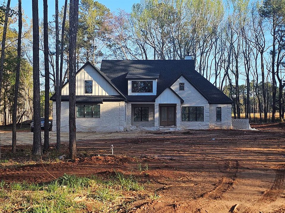 2nd image of 1147 Old Chapin Rd
