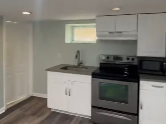 3rd image of 238 Columbia Ave #B