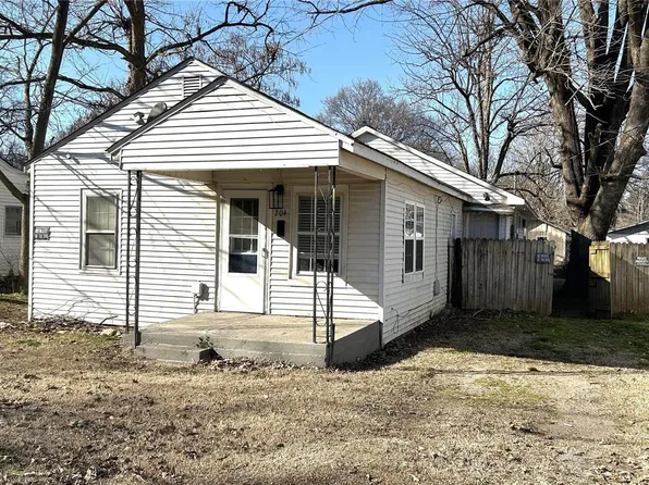 204 W 8th St, Kennett, MO 63857