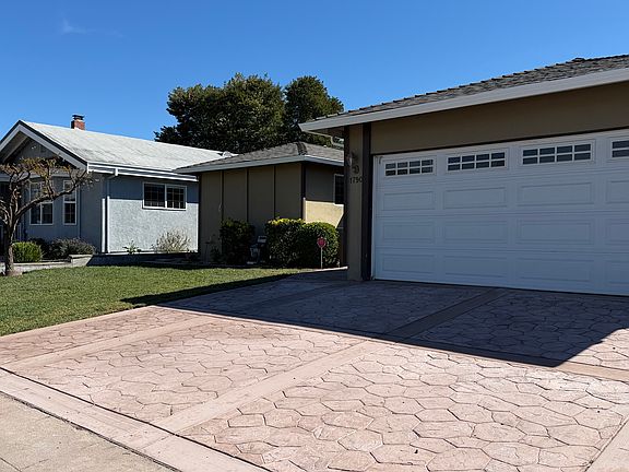 2nd image of 1790 Crater Lake Ave