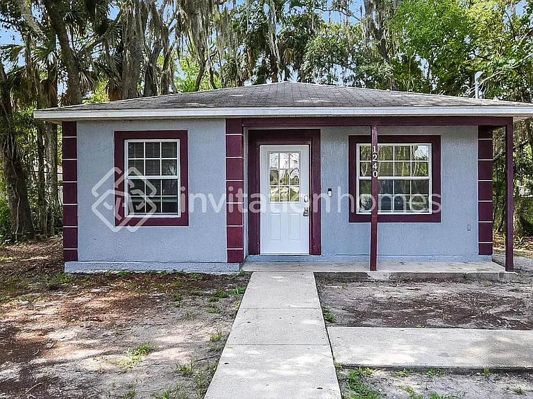 1240 W 3rd St — Photo 1