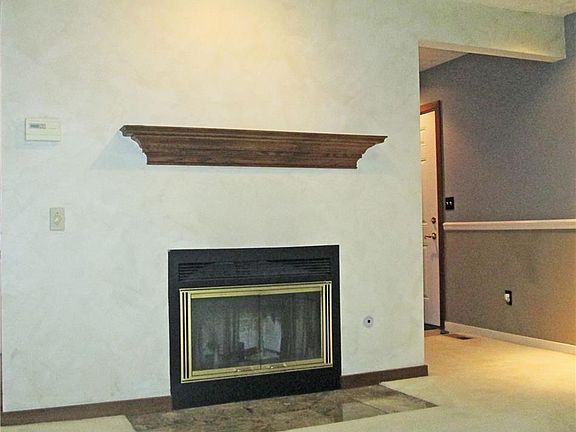 3rd image of 1369 Bobby Ln #50