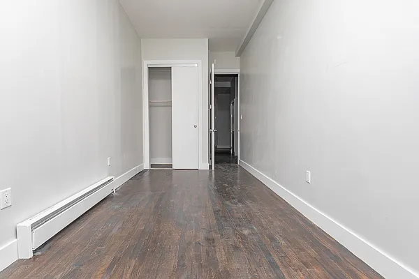 Rented by MySpaceNYC | media 17