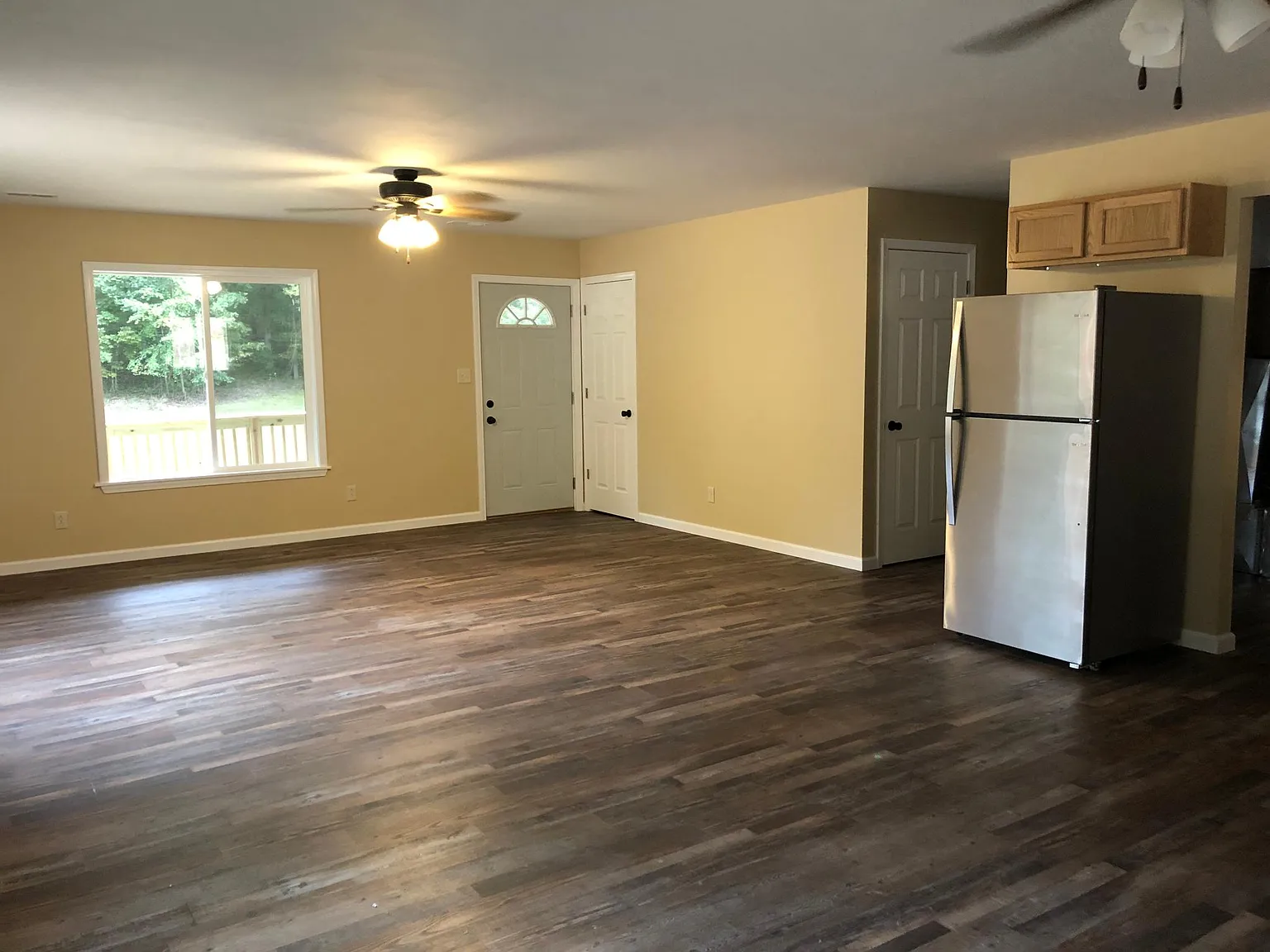 378 Hickory Hills Dr — Photo 3