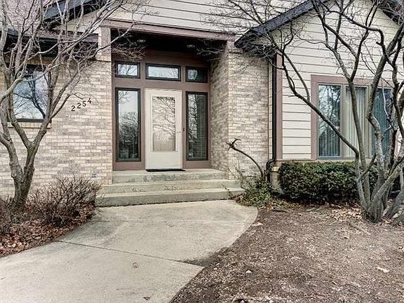 2nd image of 2254 Chenowith Ct