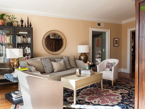 Tall ceilings!