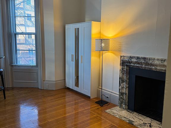 4th image of 245 Beacon St #2F
