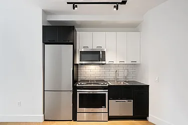 Rented by Pinnacle City Living