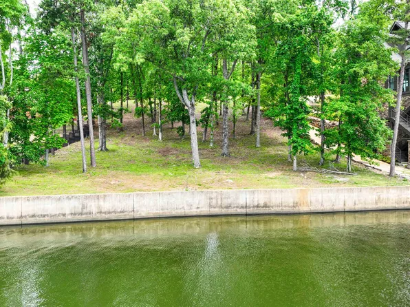 240 Breathtaking Loop #7, Savannah, TN 38372