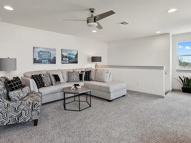 3704 Beechmont Dr — Photo 10