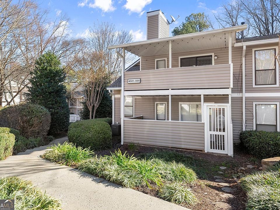 1st image of 504 Wynnes Ridge Cir SE