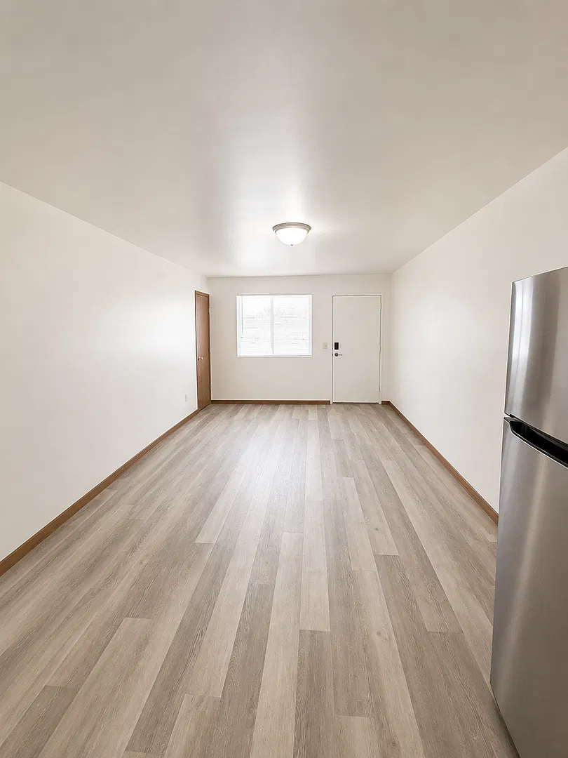 2 Bed / 2 Bath at Stand Rock Studios — Photo 2