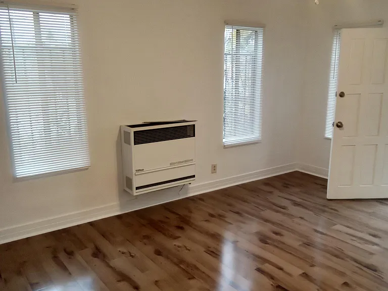 5307 Longfellow St — Photo 6