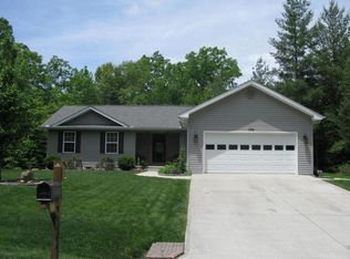 176 Natchez Cir, Fairfield Glade, TN 38558