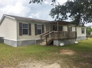 2543 Carpenter Cem Rd, Grand Ridge, FL 32442