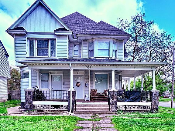 2nd image of 530 S Saint Joseph St APT 3