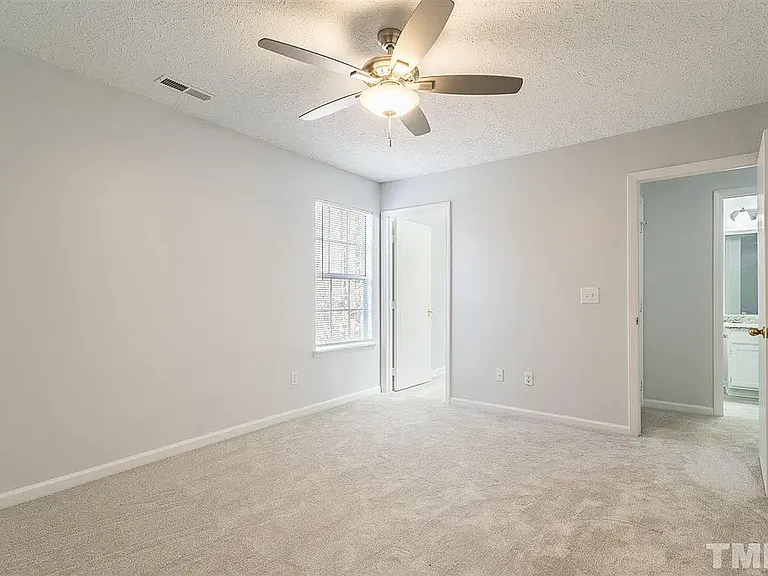 54 S Engels Cir — Photo 9