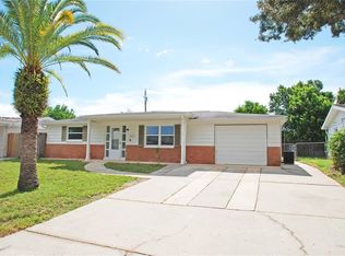 2439 Cool Rd, Holiday, FL 34690