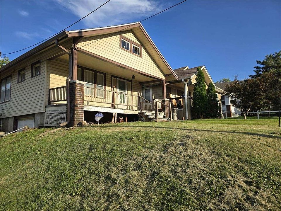 1st image of 2053 N 32nd St