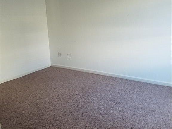 2nd image of 2043 Nicklaus Dr