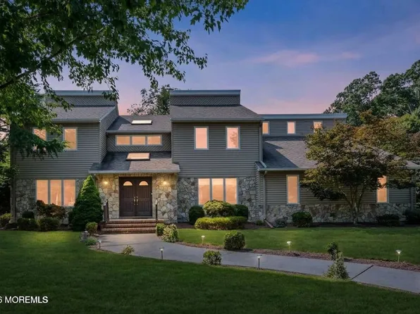 15 Oxford Drive, Ocean Twp, NJ 07712
