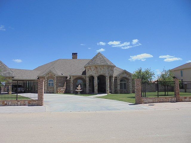 1st image of 58 Royal Manor Dr