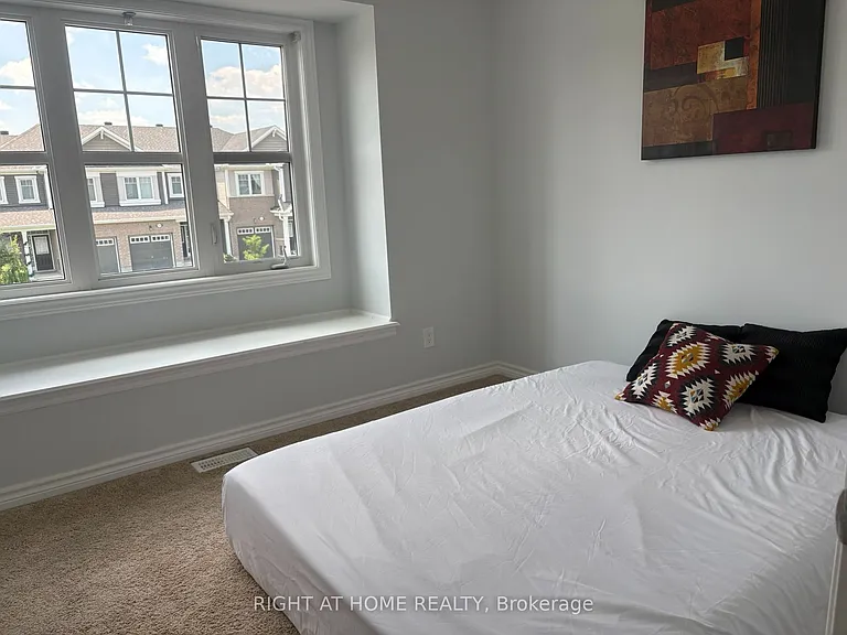 333 Rouncey Rd — Photo 26