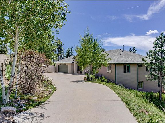 4th image of 221 Whispering Pines Rd