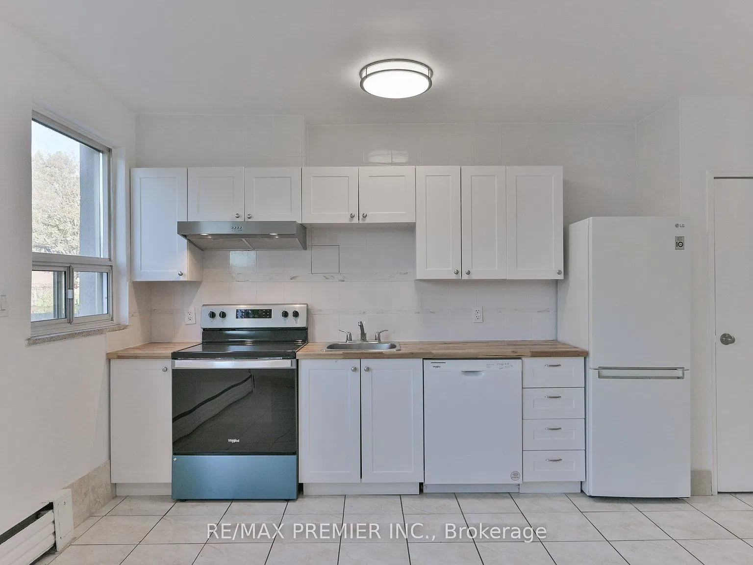 10 Ellison Ave — Photo 4